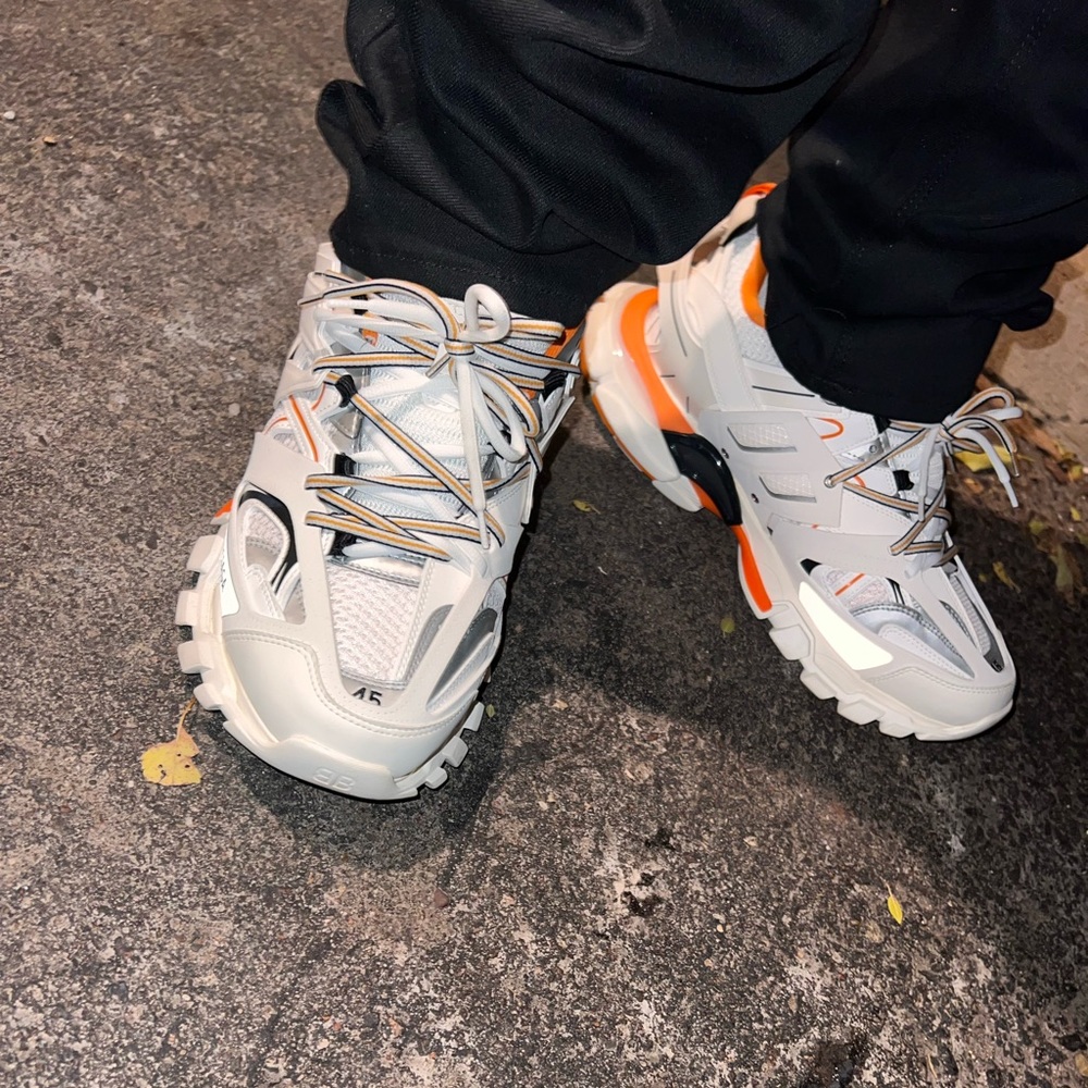 Size 12 worn 3 times almost good as new